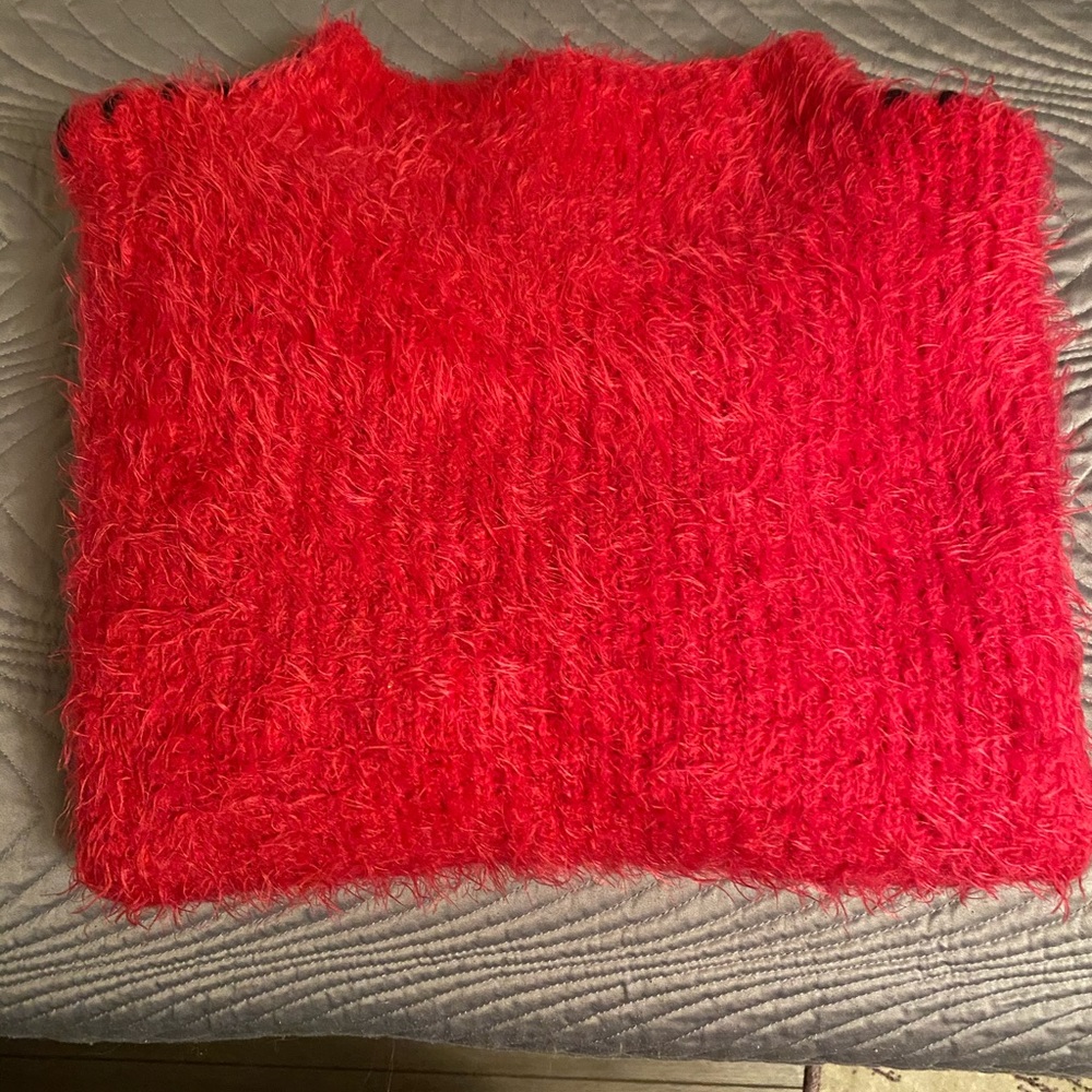 1.State cozy hot pink fuzzy sweater